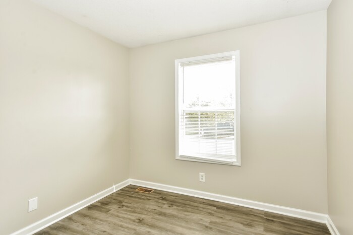 Building Photo - 2817 Russet Ridge Dr