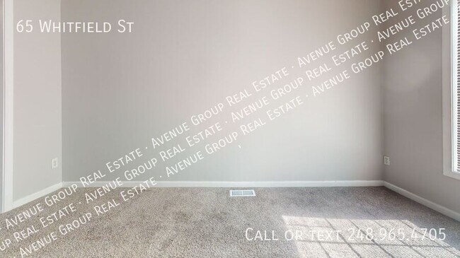 Building Photo - 65 Whitfield St