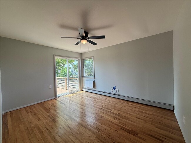 Building Photo - 200 Nassau Ln