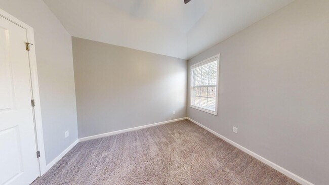 Building Photo - 979 W Richland Cir