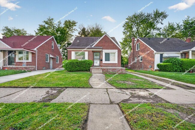 Building Photo - Fully Renovated 3-Bedroom Brick Bungalow in Detroit, 48235