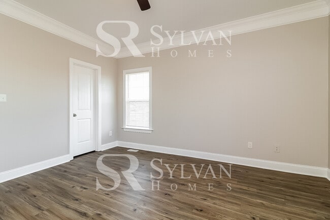 Building Photo - Coming HOME never felt so good!