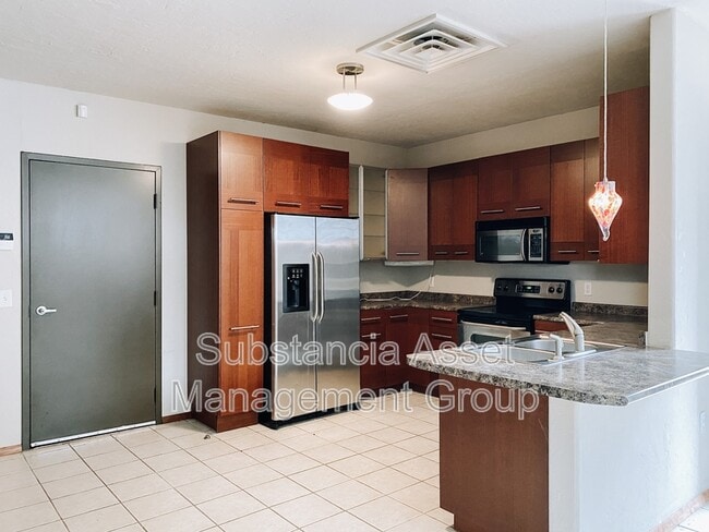 Building Photo - 2612 NW 50th St