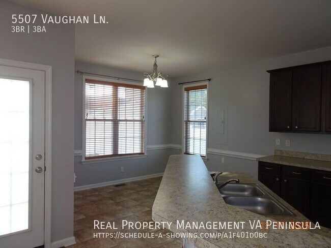 Building Photo - 5507 Vaughan Ln