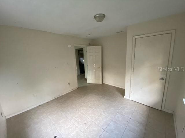 Building Photo - 555 E Voorhis Ave