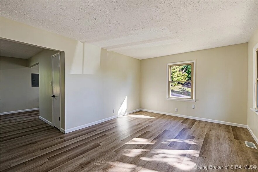 Building Photo - 301 Amburgey Dr