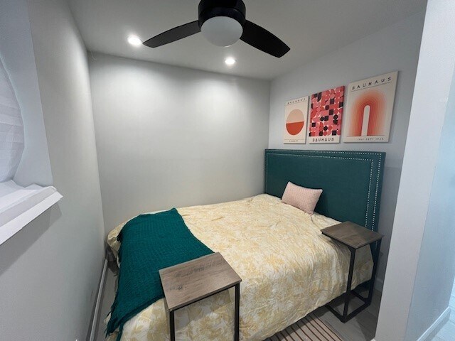 Bedroom - 2831 S Bedford St