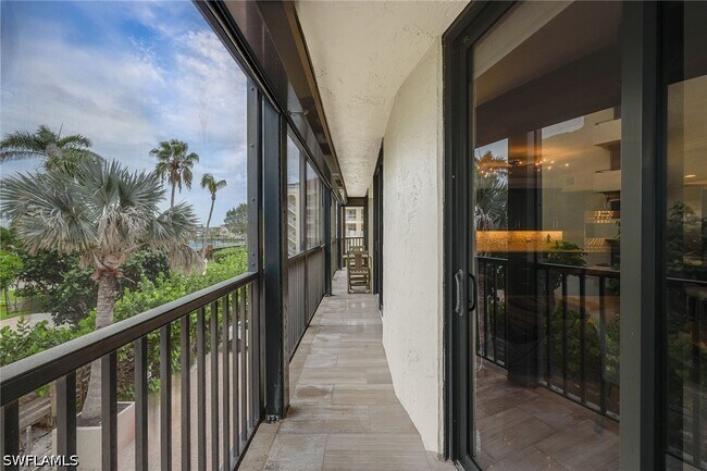Building Photo - 9653 Gulf Shore Dr