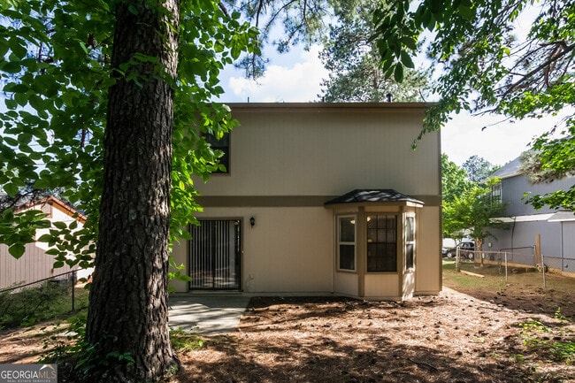 Building Photo - 979 Brandon Hill Way