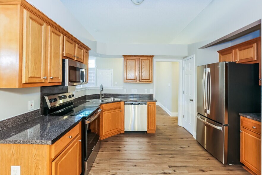 Building Photo - 4530 Carol Ct