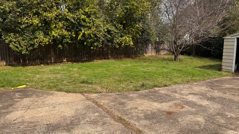 Building Photo - 100 Rees Ave