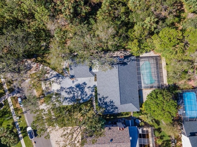 Building Photo - 4202 Deepwater Ln