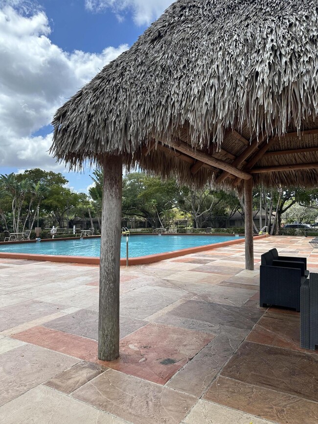 Building Photo - 22670 Vistawood Way