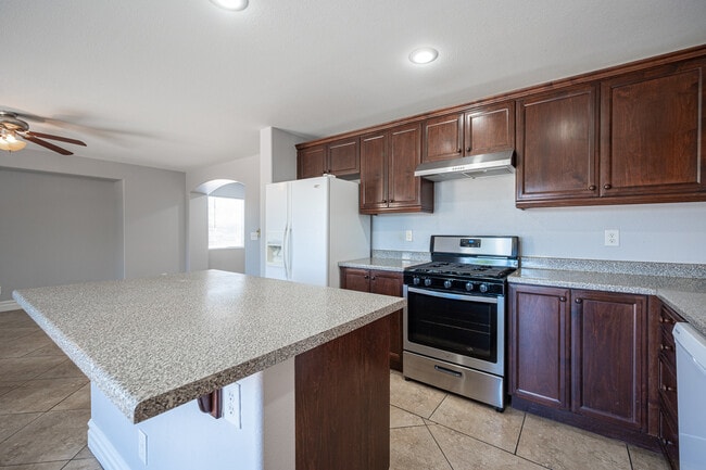 Building Photo - 248 Tie Breaker Ct