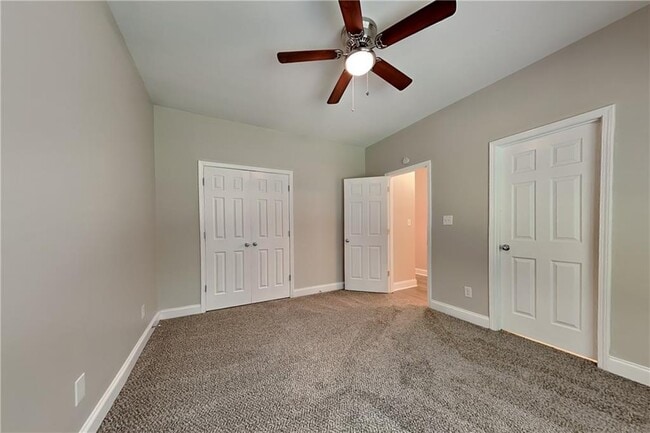 Building Photo - 2564 Dolostone Way