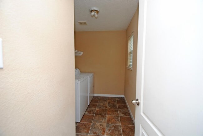 Building Photo - 18110 Rexine Ln