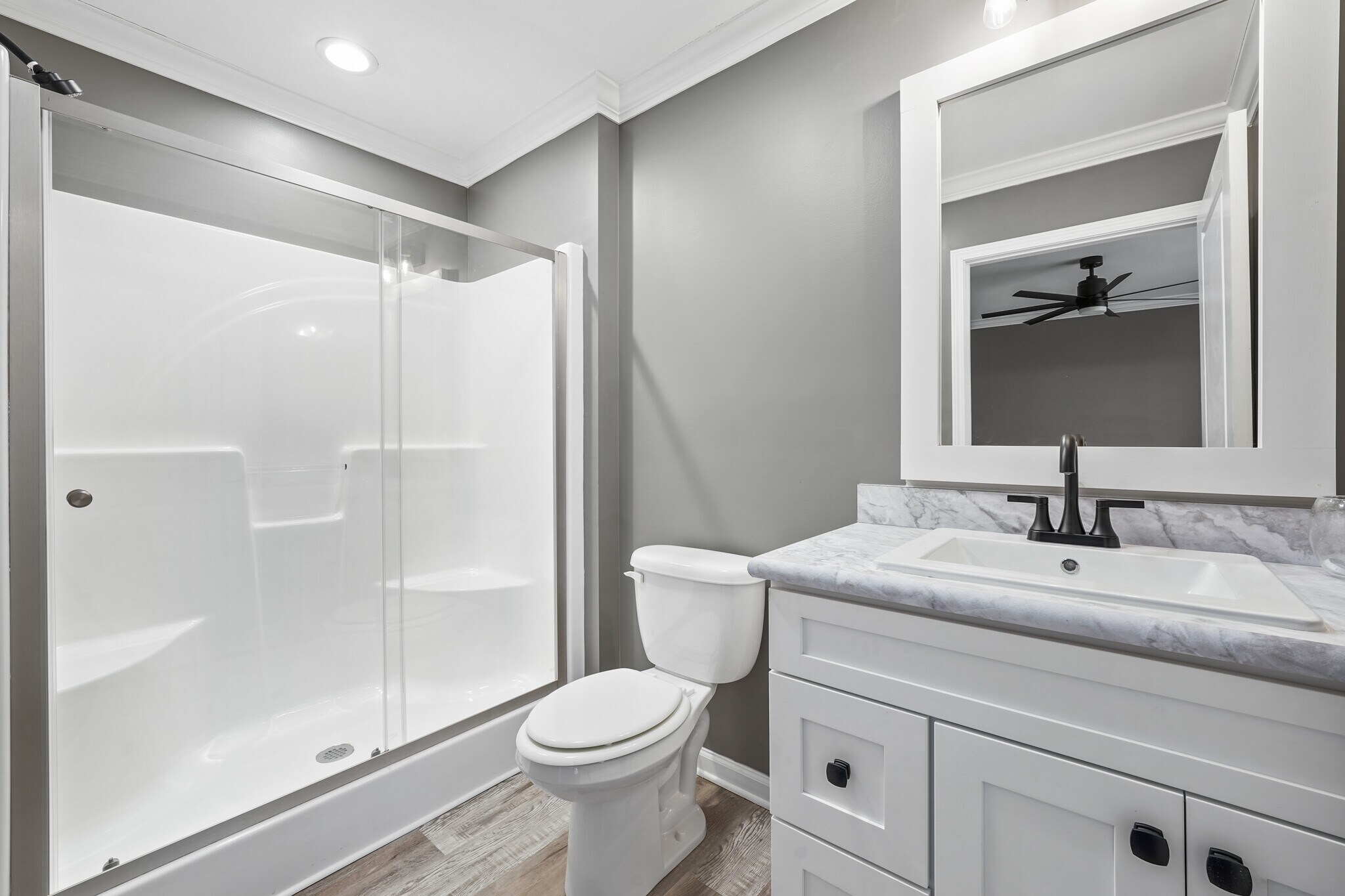 Building Photo - 1250 Bonneville Dr