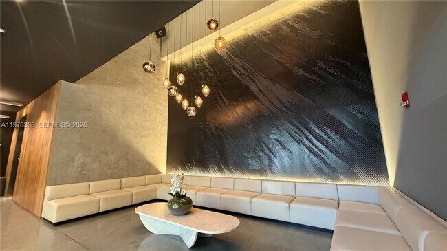 Building Photo - 151 SE 1st St