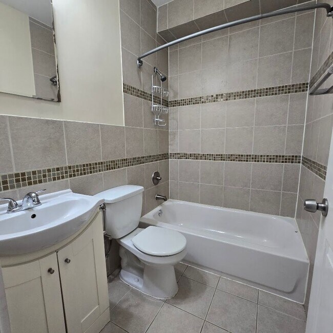 Building Photo - Make this your home today! Come rent with ...