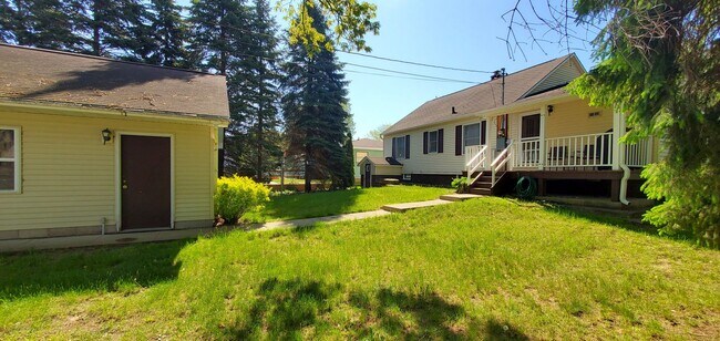 Building Photo - Available Late Summer & Fall | Furnished Executive Extended Stay Retreat