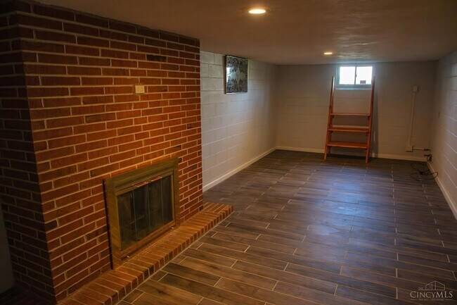 Building Photo - 8593 Concord Hills Cir