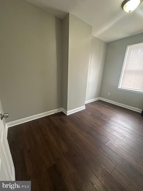 Building Photo - 2585 W Fayette St
