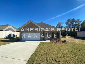 Building Photo - Home for Rent in Lincoln, AL!