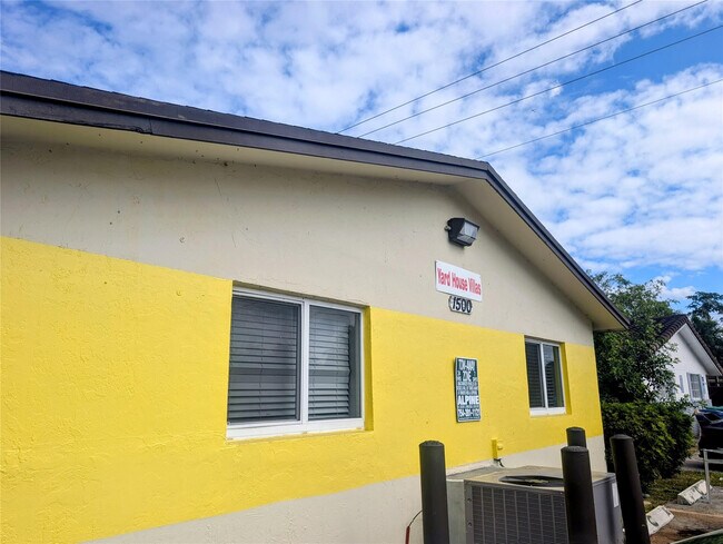 Building Photo - 1500 NW 58th Terrace