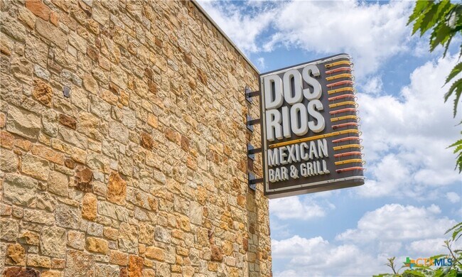 Building Photo - 1208 N Academy Ave