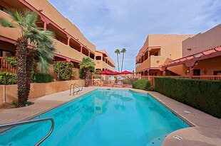 Building Photo - Kokopelli Village I