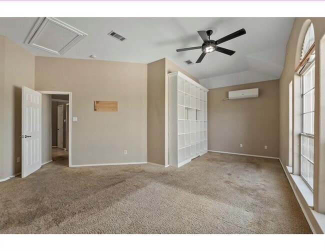 Building Photo - 12015 Arnhamn Ln