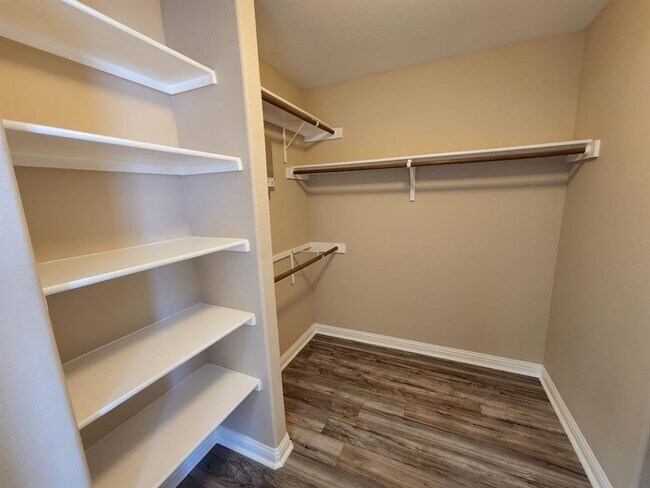 Building Photo - 3777 Gentle Winds Ln