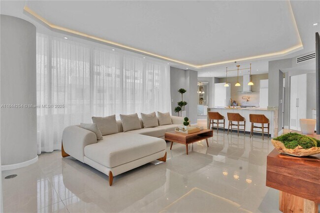 Building Photo - 4201 Collins Ave