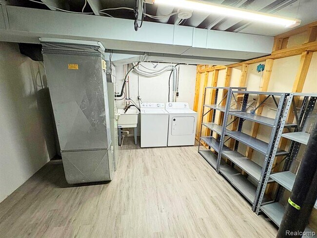 Building Photo - 19479 Scenic Harbour Dr