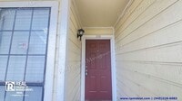 Building Photo - 9601 Forest Ln