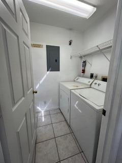 Building Photo - 1646 Hawthorne Pl