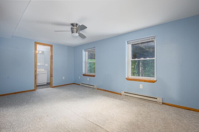 Building Photo - 505 4th
