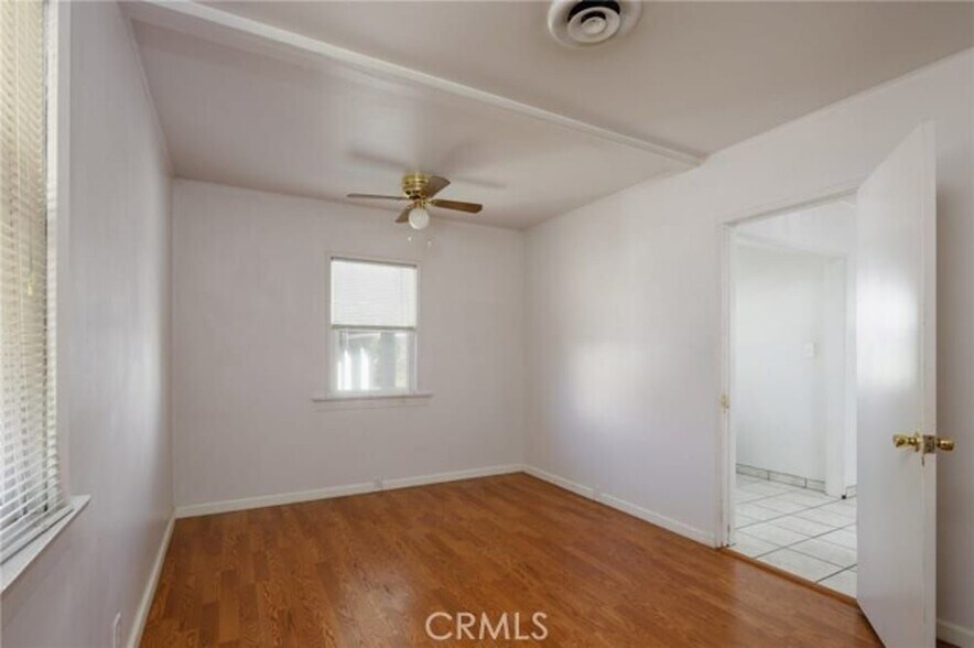 Building Photo - 4211 Elmwood Ct