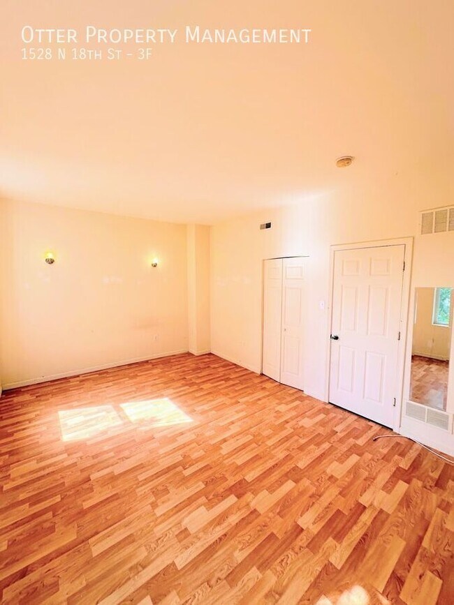 Building Photo - 1528 N 18th St