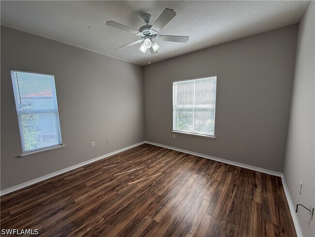 Building Photo - 11540 Villa Grand