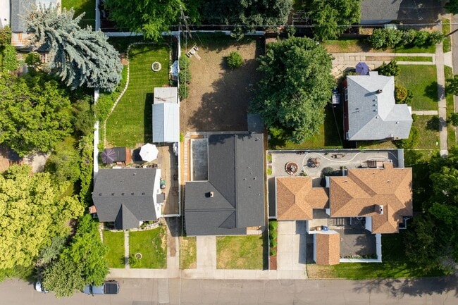 Building Photo - Beautifully Remodeled 4-Bedroom Rancher in...