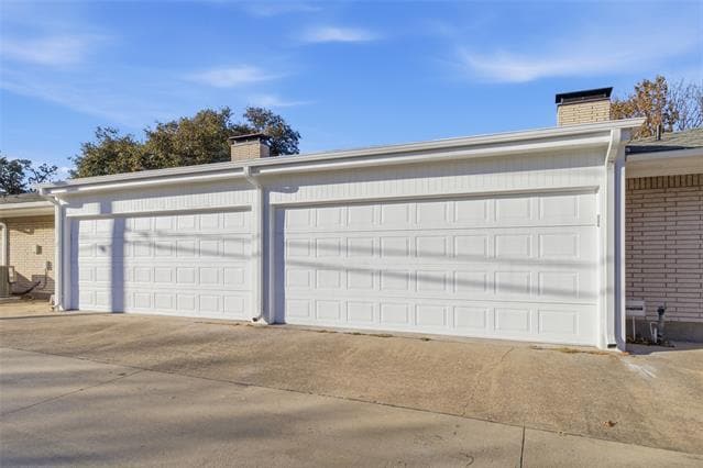 Building Photo - 7076 Briarmeadow Dr