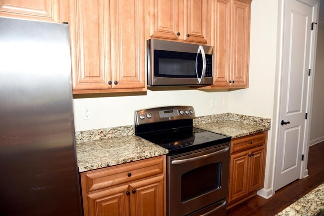 Building Photo - 4256 Skipjack Cove