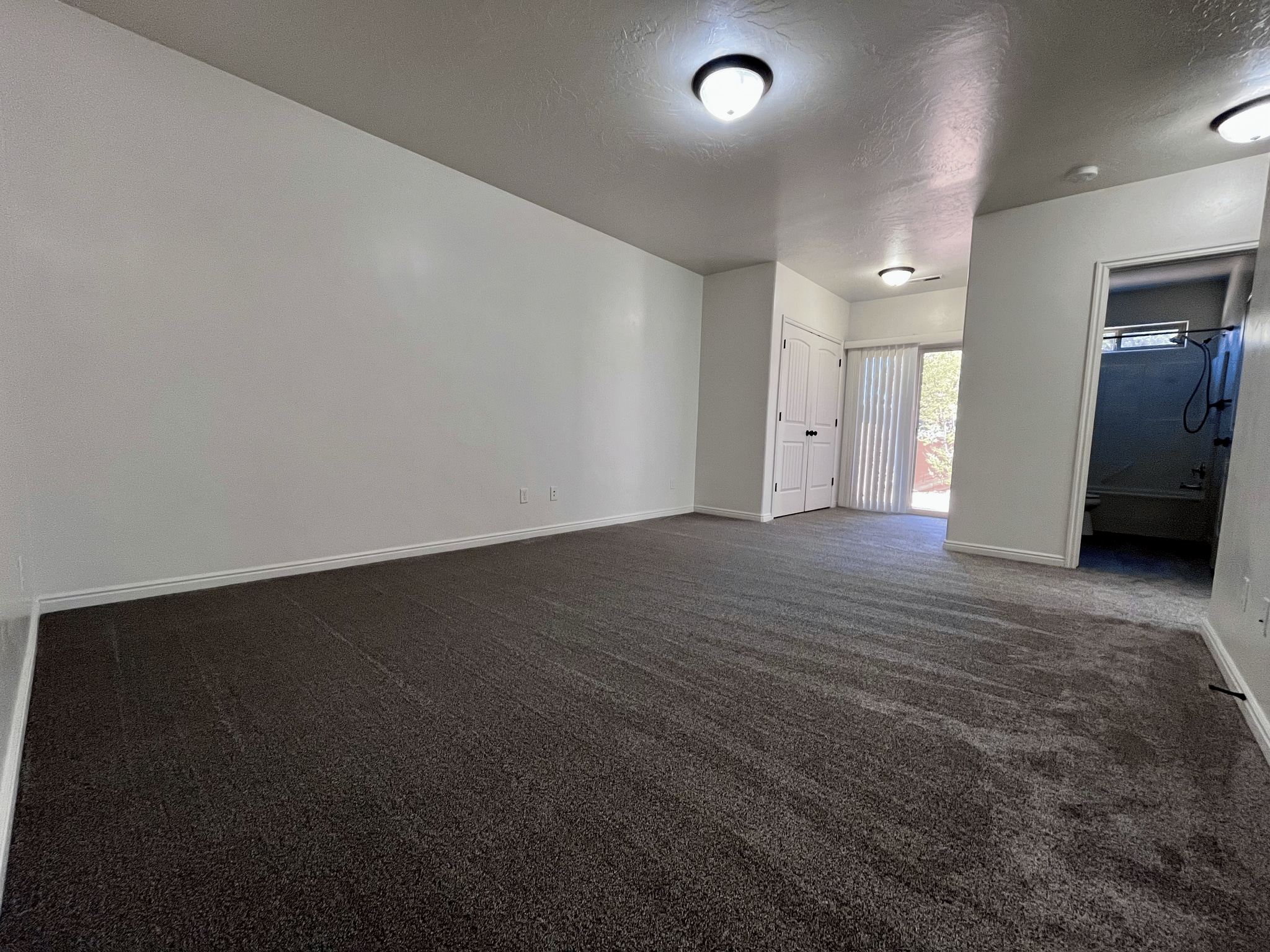 Building Photo - 1467 Clinton Way
