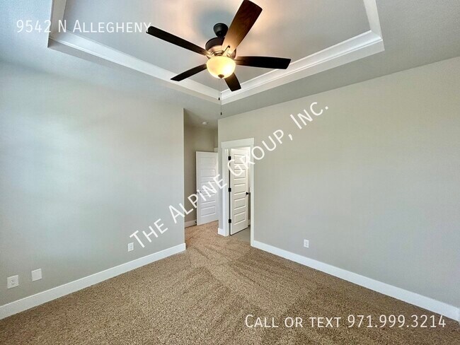 Building Photo - 9542 N Allegheny Ave