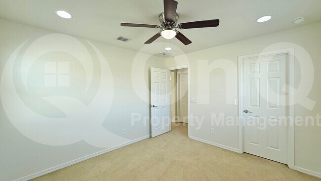 Building Photo - 2545 W Royer Rd