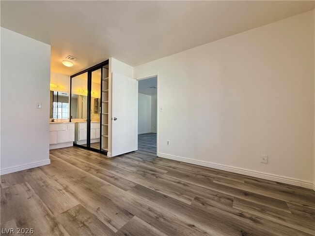 Building Photo - 4831 Nara Vista Way