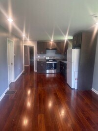 Building Photo - 794 N Booth Rd NW