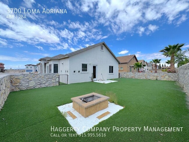 Building Photo - 3700 Loma Adriana