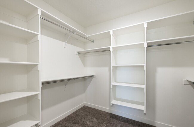 Building Photo - 408 S 680 E